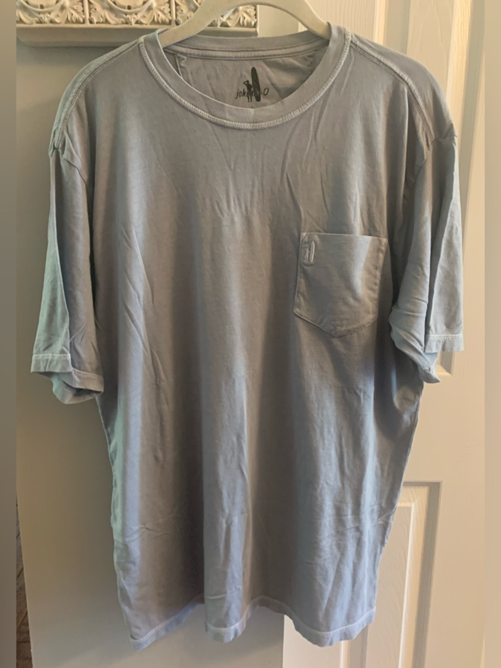 johnnie-O Light Gray Short Sleeve Pocket Tee NEW - L